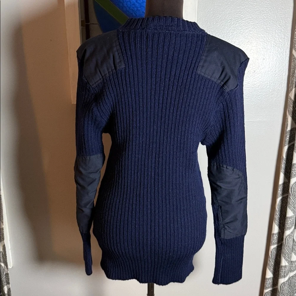 VTG L.L. Bean Made in England 100% Wool Commando Sweater Navy Blue 46